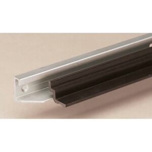 Riel PVC para anclaje de mesa